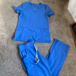 Women’s Figs Ceil Blue Scrubs Set